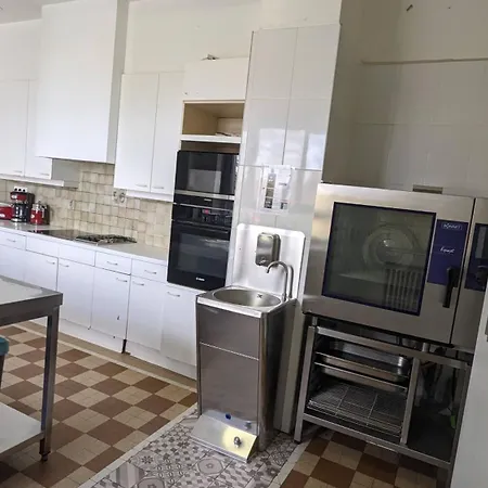 Domain La Rosiere Jusqu'a 50 Personnes Piscine Tennis Et Basket Willa